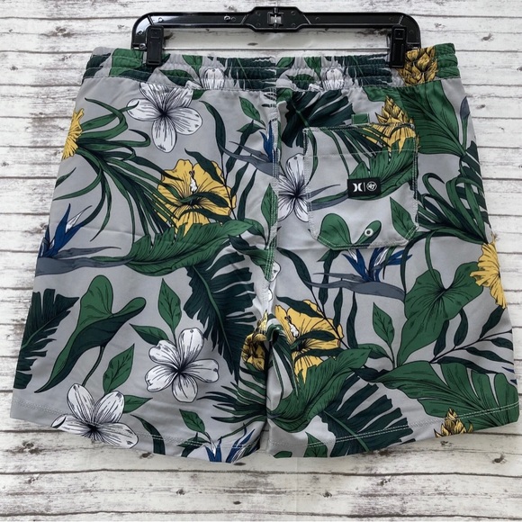 New size 34 - Picture 3 of 6